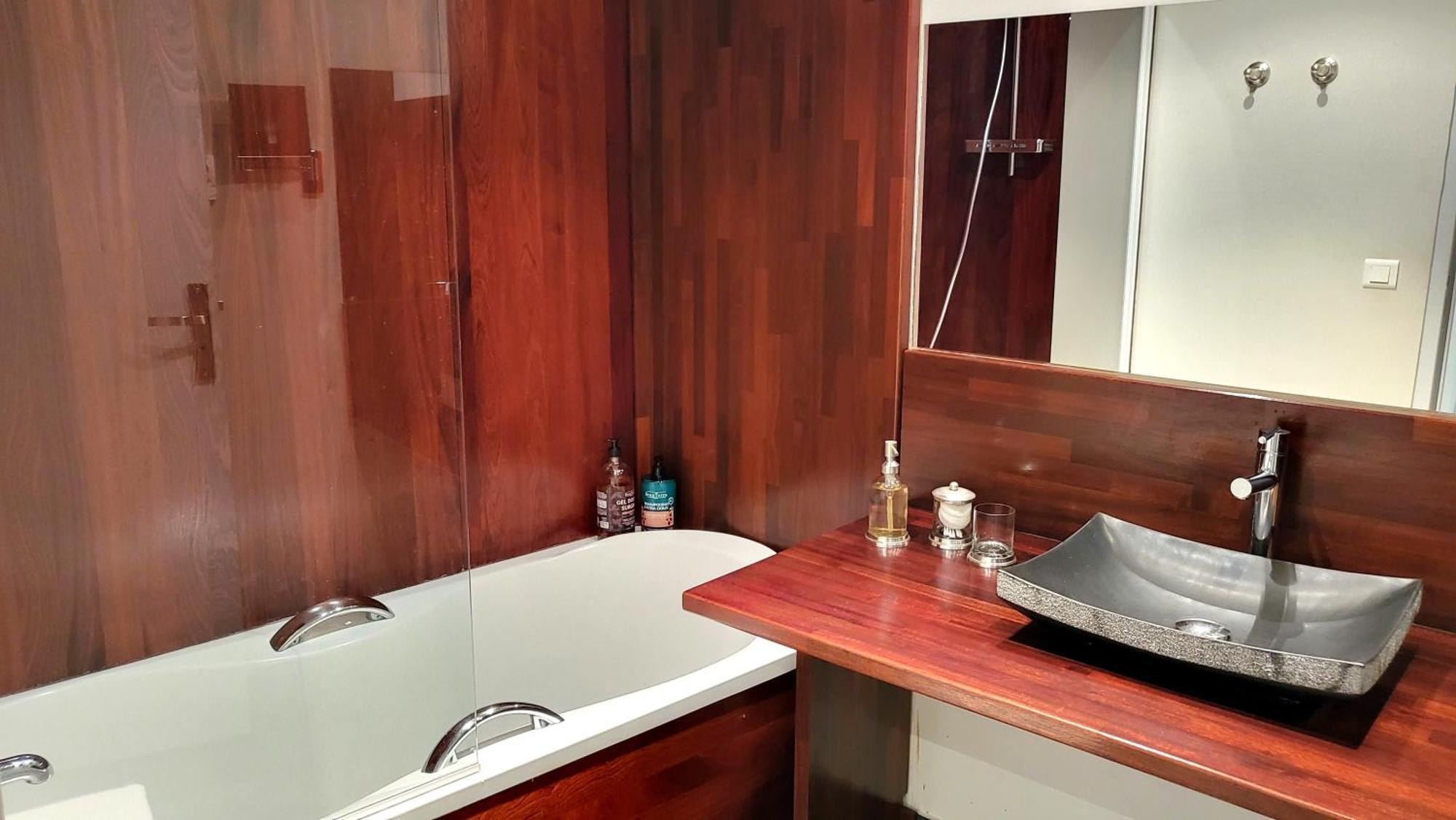 Le Loft By Festif Azur 4 Stars House With Garden, 5 Min Walk From Palais Des Festivals, Beaches And Croisette Villa